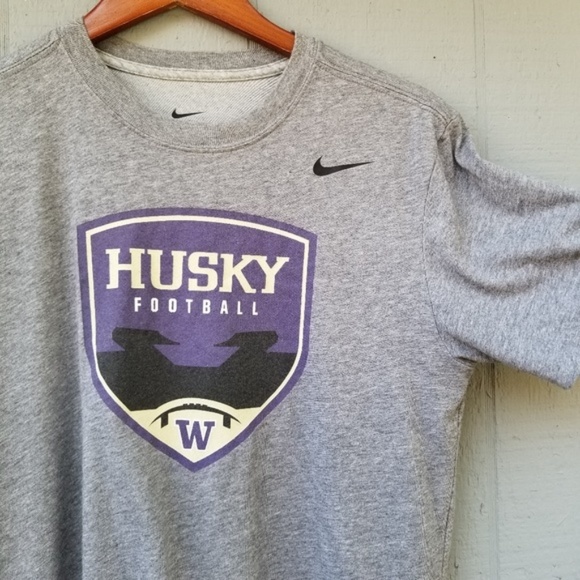 Nike Other - Nike Husky Football University WA Stadium TShirt S